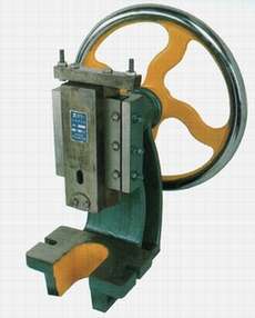 電動沖床價格、廠家及選購指南